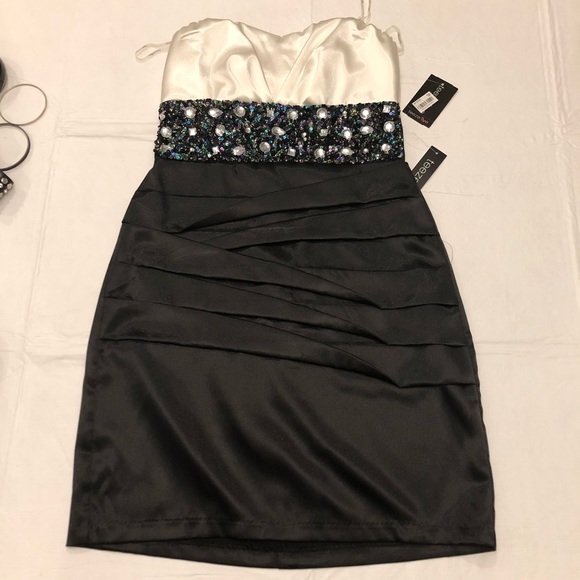 NWT Black white gem dress - Picture 1 of 4